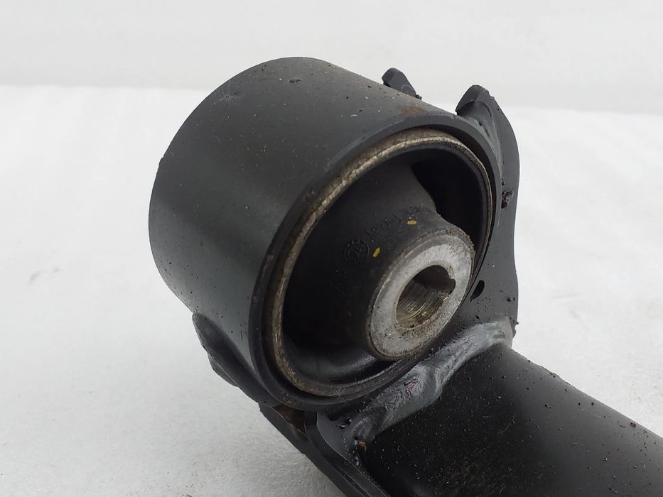 Braço de suspensão frente esquerdo VOLKSWAGEN Crafter (2E)
