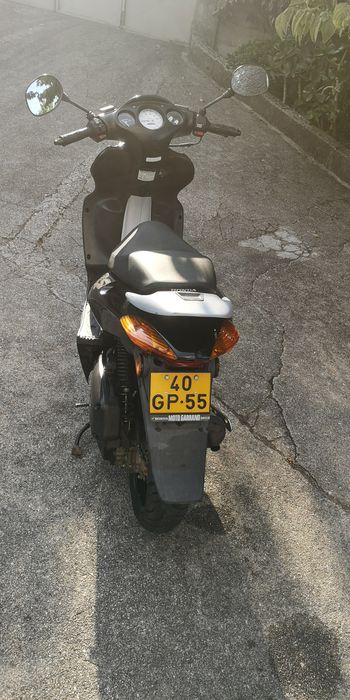 Scooter Honda X8R - S