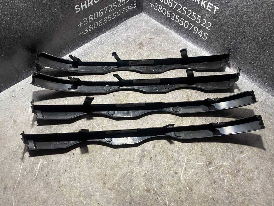 Накладки планка вія права ліва під передні фари для BMW 3 Series E46