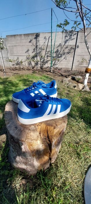Замшевые кеды Adidas