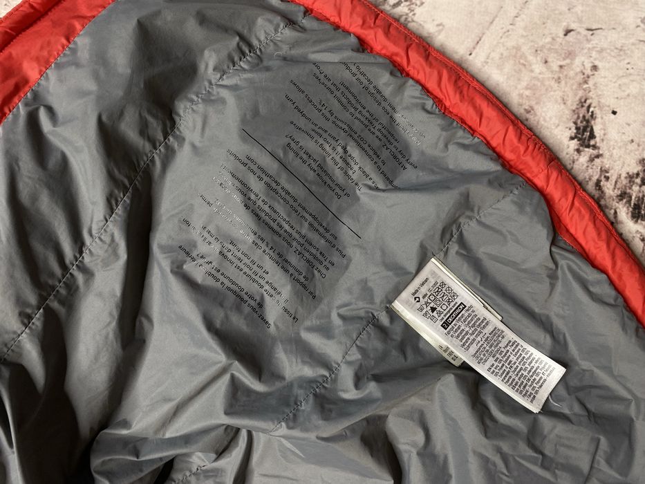 Легкий мікро пуховик Forclaz Decathlon