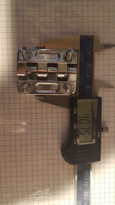 Mocny zawias metalowy, chromowany