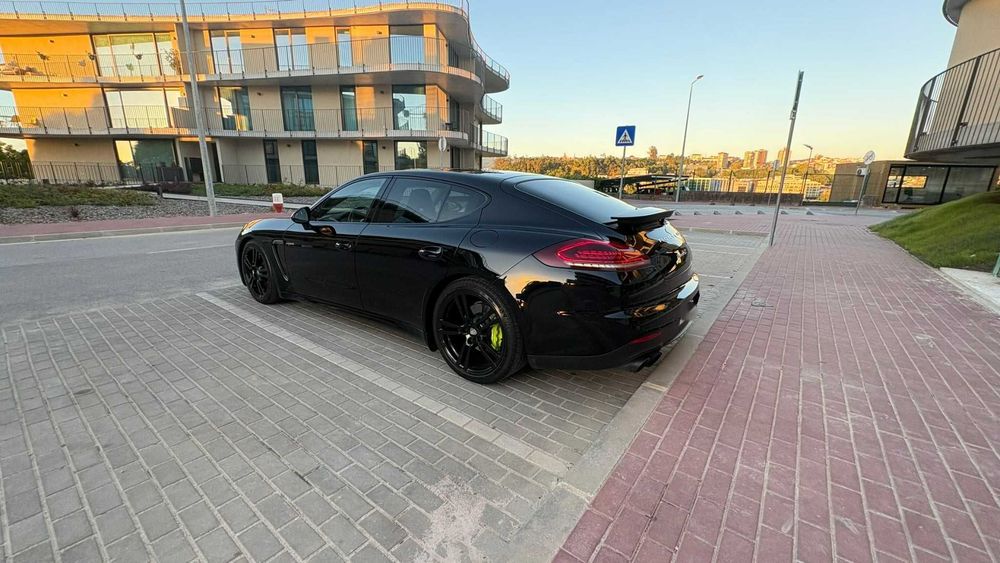 Porsche Panamera S E-Hybrid 416cv