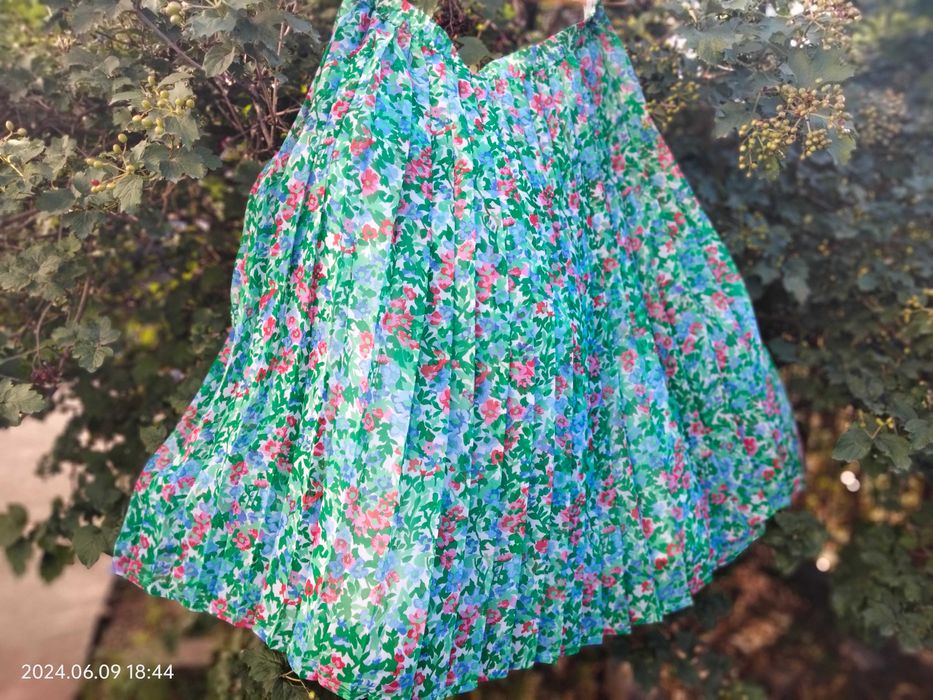 Юбка плиссе,  р.44 Германия