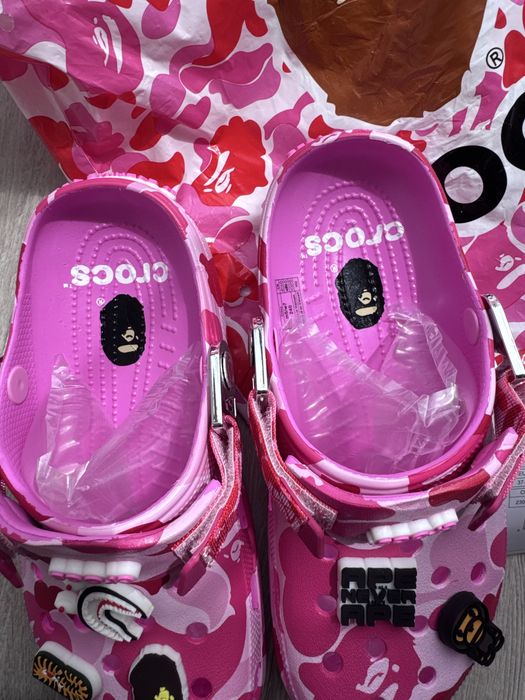 Crocs X Bape Pink 38