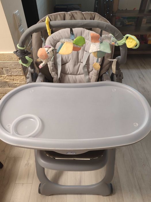 Стільчик для годування від chicco