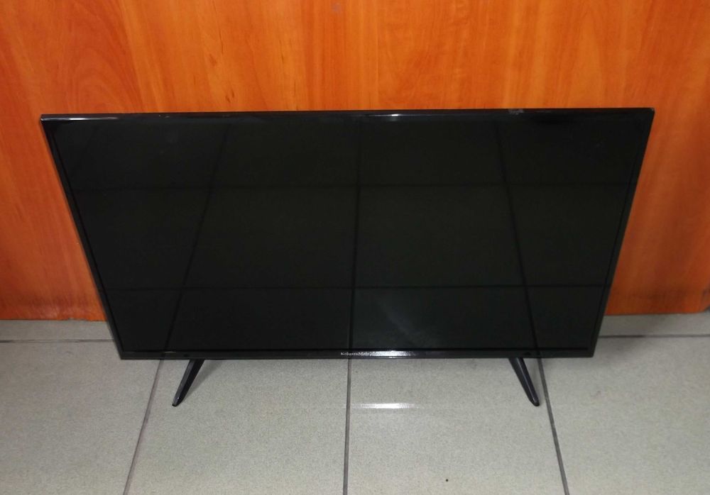 32'' Kruger&Matz 2xUSB, 2xHDMI, DVB-T2 HEVC
