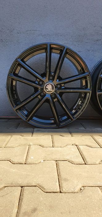 17 5x112 Audi Vw skoda.