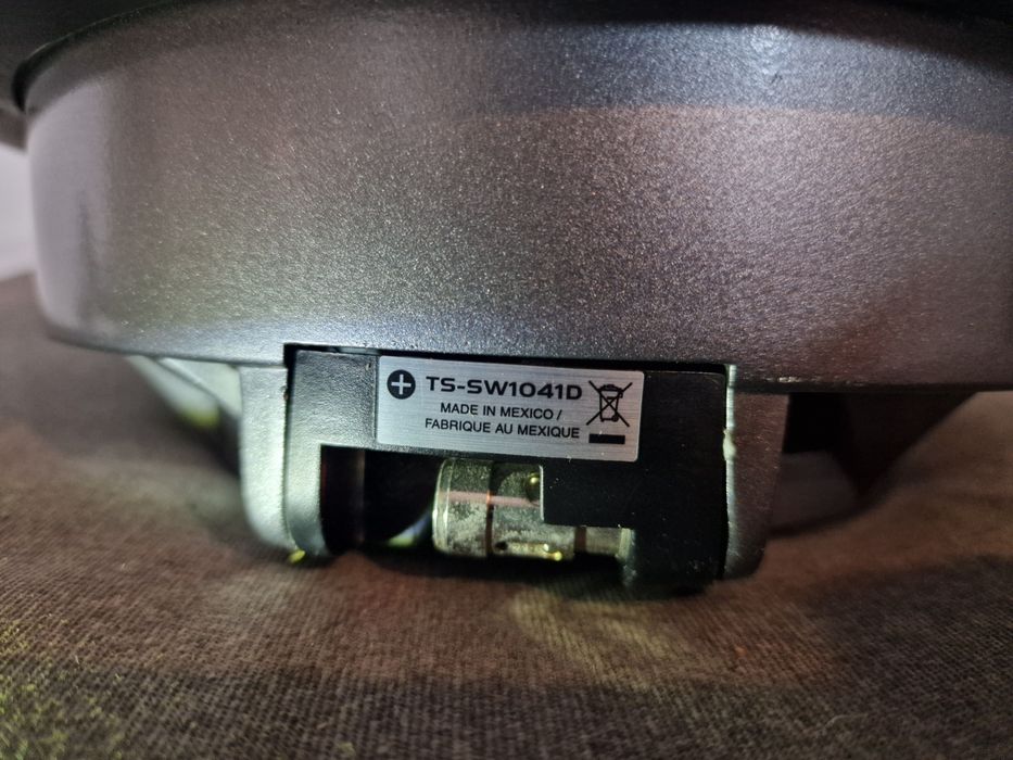 Pioneer TS-SW1041D Skrzynia basowa subwoofer tuba Głośnik 25 cm Płaski Car Audio.