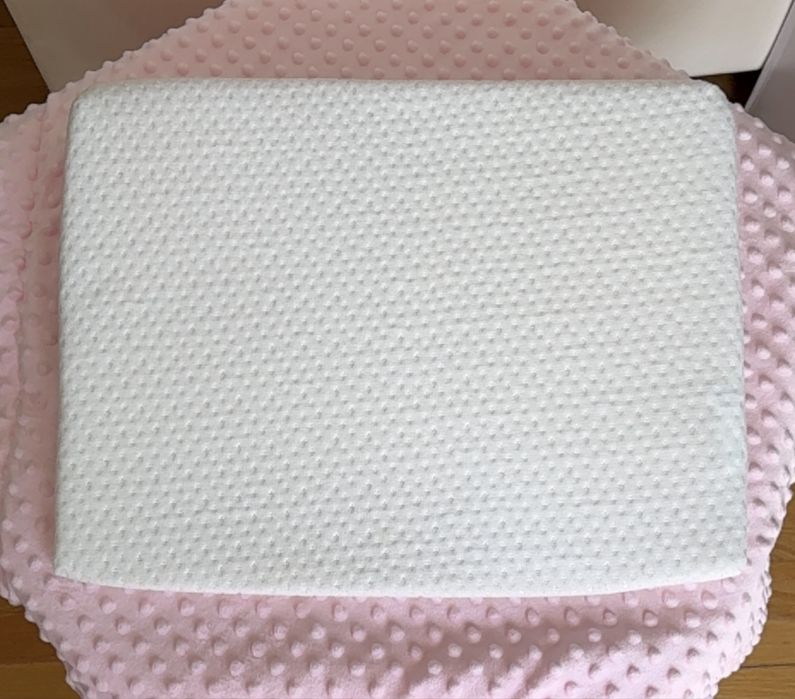 Almofada Anti-Regurgitação 49X35cm Zy Baby