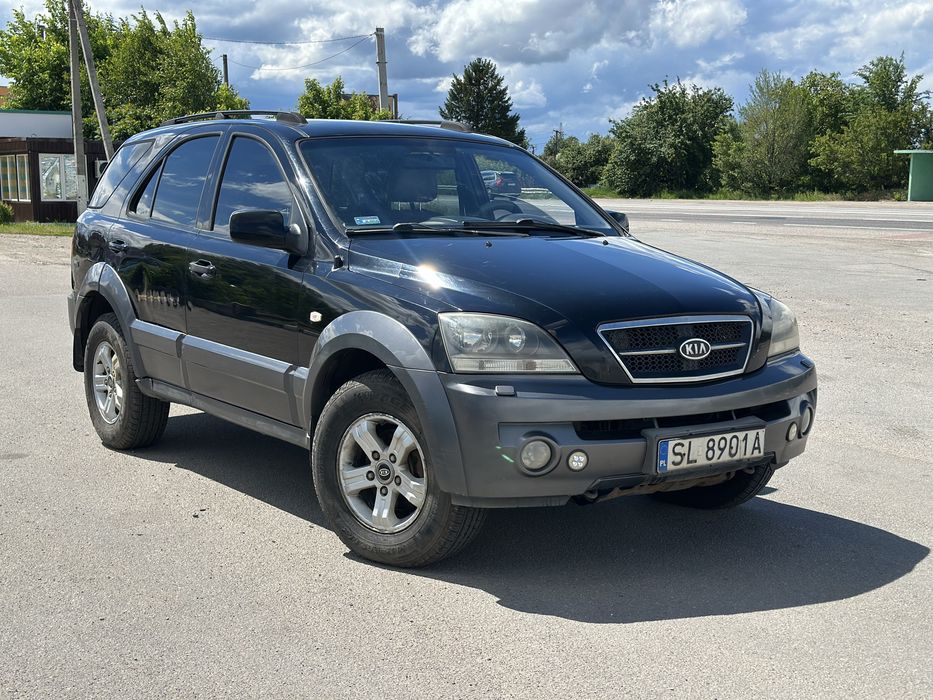 Kia Sorento 2006 год (рестайлинг)  2.5 дизель