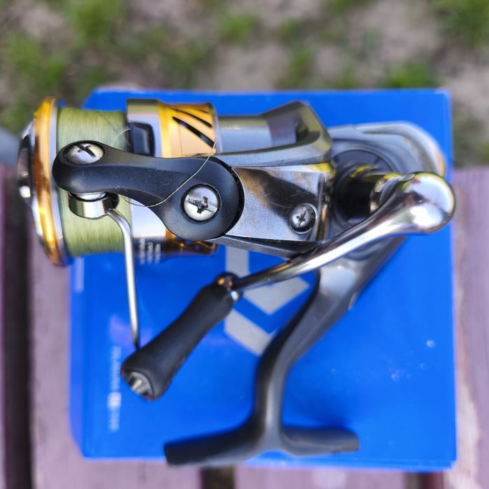 Катушки Daiwa Laguna LT2500 i Exceler-S 2500