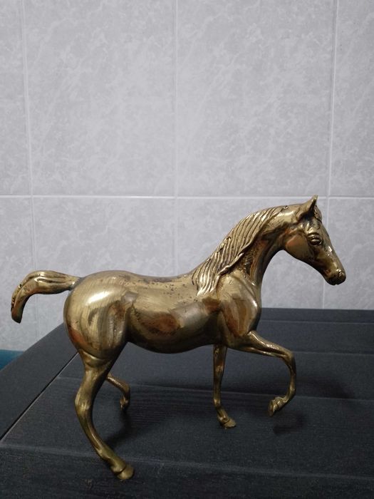 Cavalo em bronze