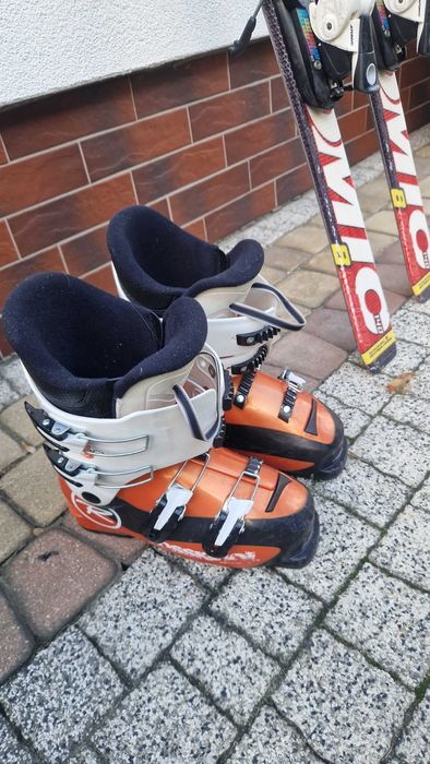 Buty narciarskie dziecięce  rozmiar 24.5 Atomic