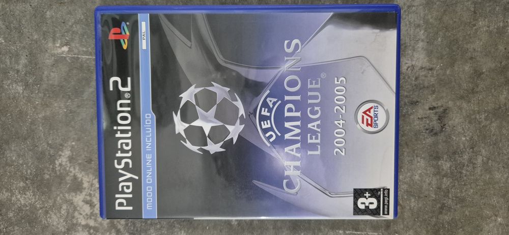 Jogo PS2 "Champions League 2004/2005"