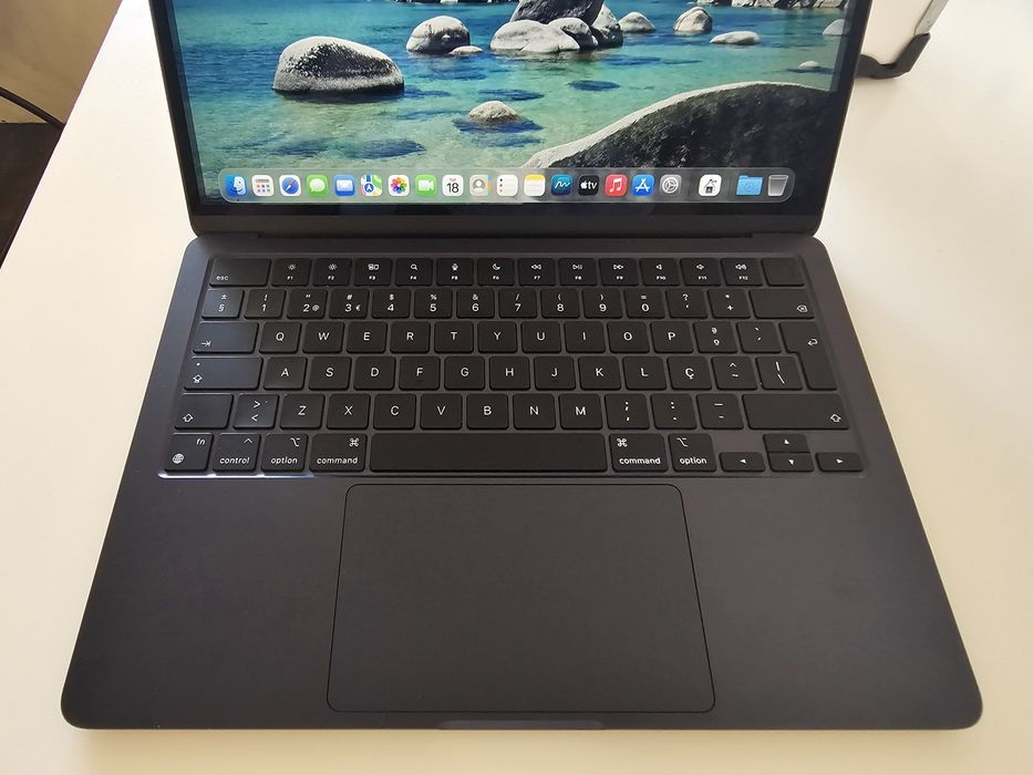MacBook Air 13" M2 (2023)