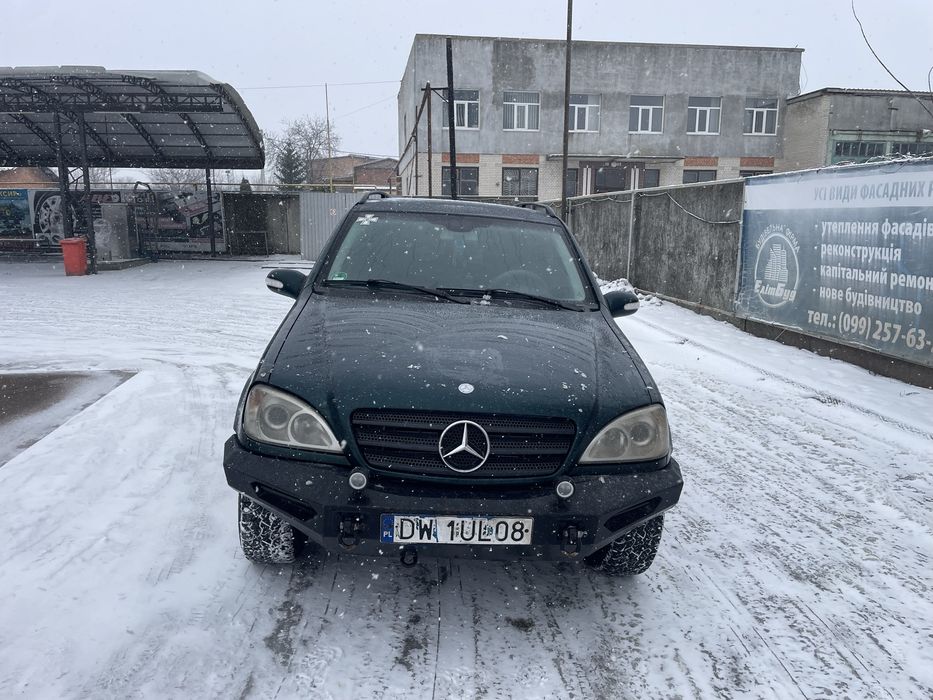 Продам мерседес ML  270
