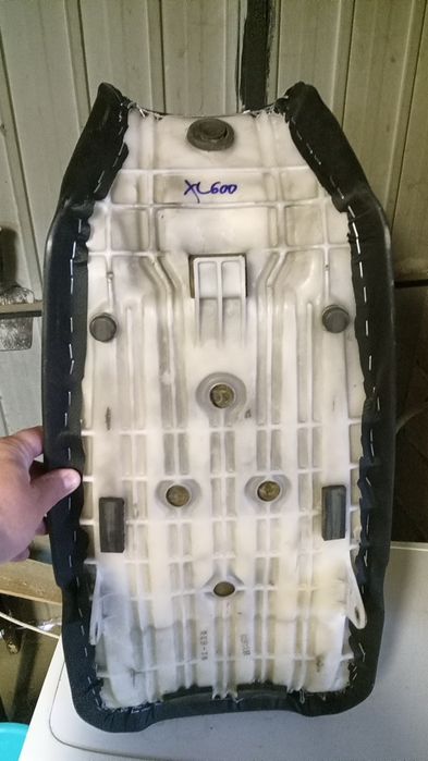 Сидіння Хонда трансальп 600,transalp 600