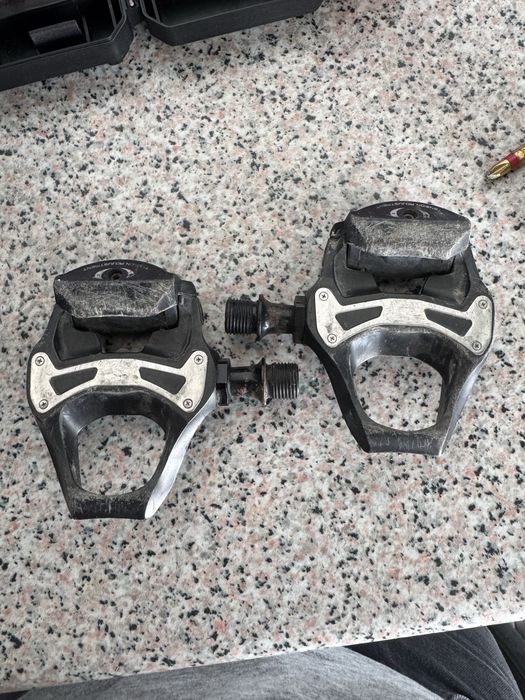 Pedais shimano 105 usados