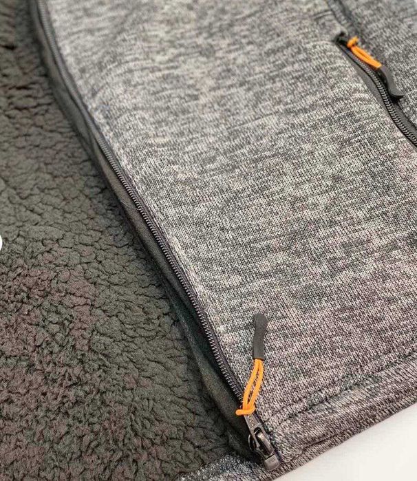 Тепла кофта куртка худі Німеччина сток