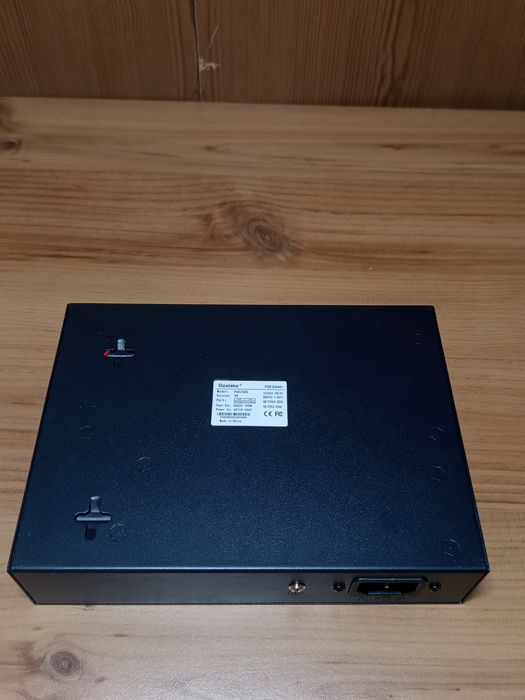 Przełącznik Goalake AI PoE Switch