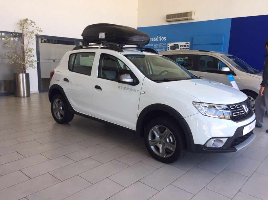 Aluguer mala tejadilho Bermude 4000