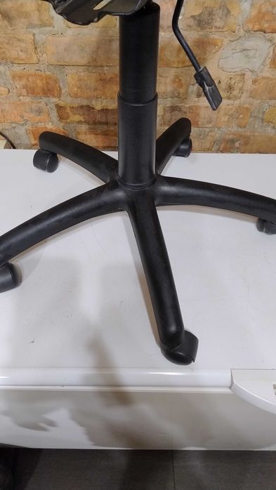 Запчасти для офисных кресел