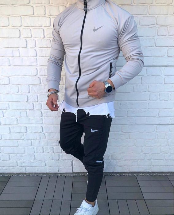 Спортивный костюм nike мужской черный с лампасами