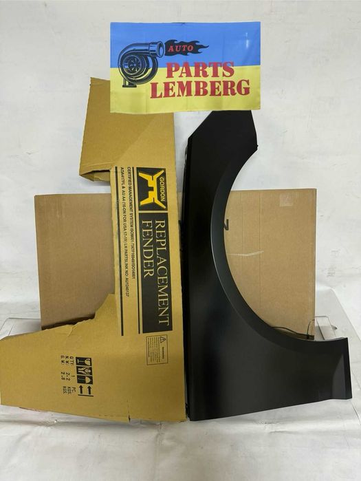 Крило переднє на Audi Q3  Ауді