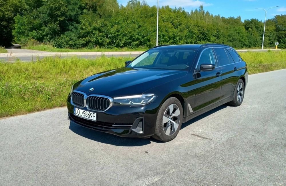 Bmw 520 hybryd  2.0 d .2021r