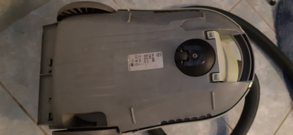 Odkurzacz Philips uszkodzony