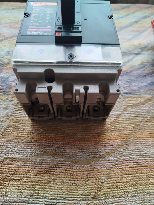 Disjuntores NS250H 4 unidades