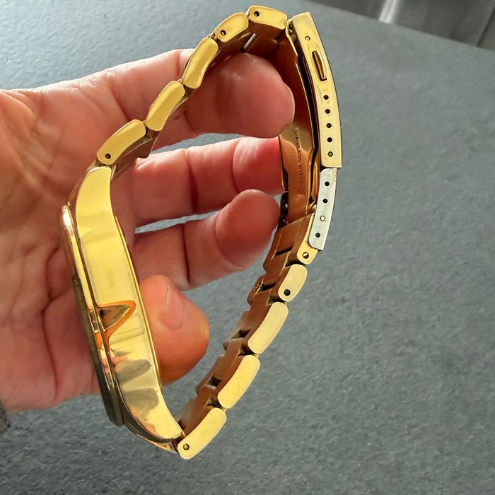 Zegarek marki TISSOT