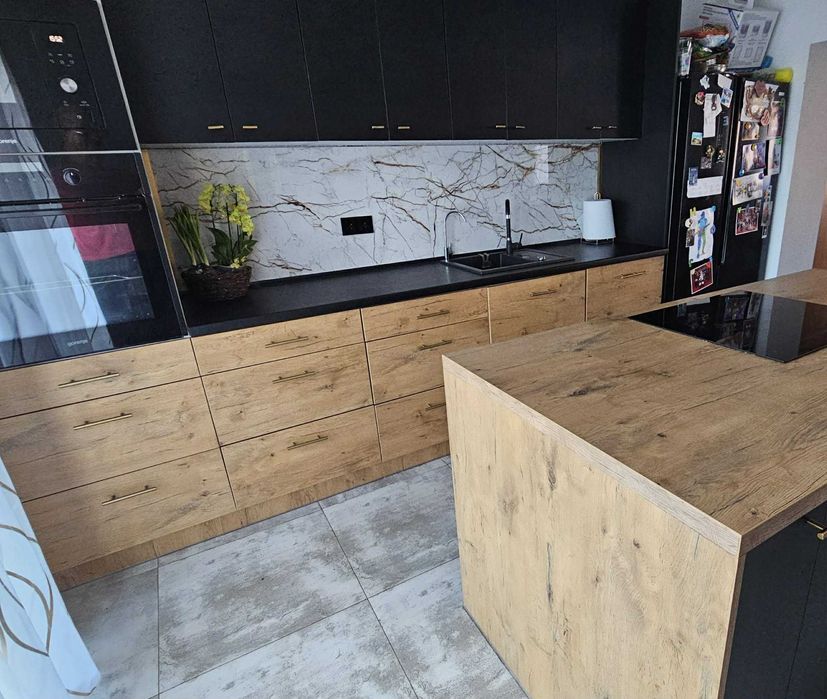 Meble na wymiar - kuchnie, szafy, zabudowy Śląsk