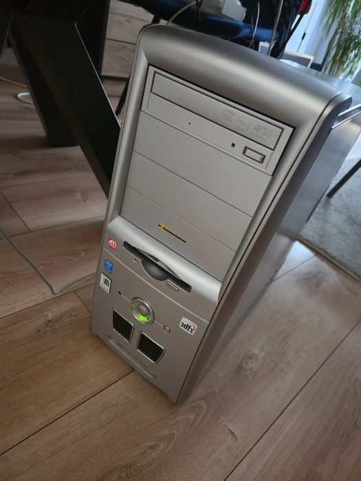 Komputer retro Amd Opteron 180 asus  A8v deluxe