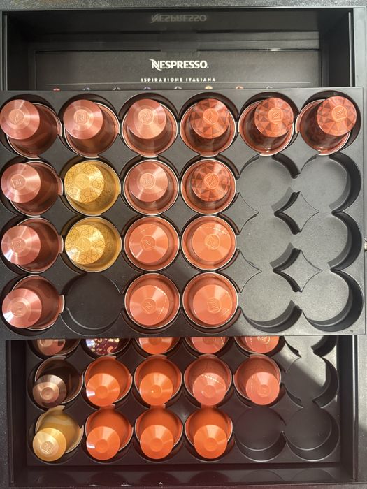 Nespresso DeLonghi Gran Latissima Black (ekspres kapsulkowy)