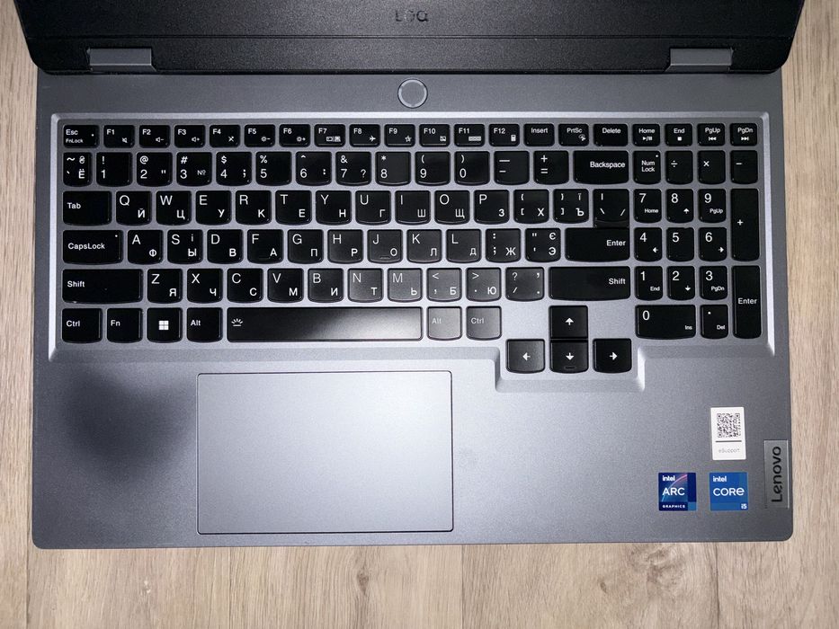 Ноутбук игровой Lenovo LOQ 15IAX9I (83FQ002ERA) Luna Grey