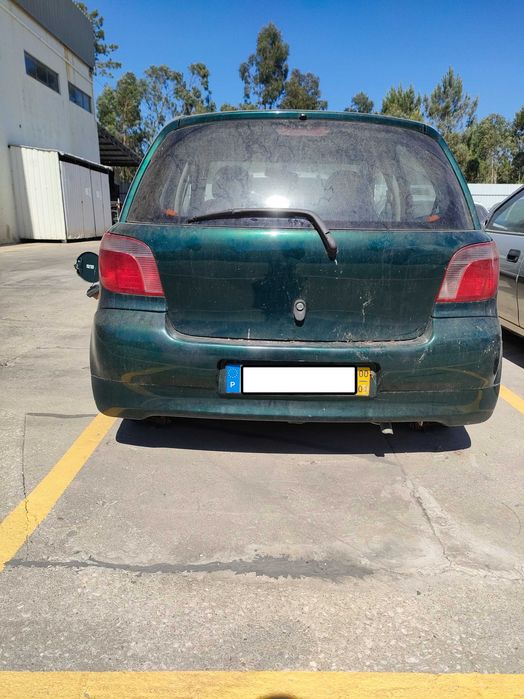 TOYOTA Yaris I Hatchback (P1) 1.0 Gasolina 68 cv / 50 kW 1999 - 2005 Para Peças