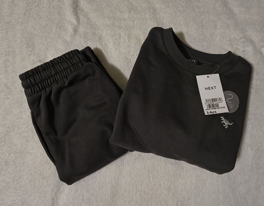 Теплий костюм Next