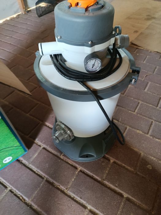 Basen bestway 211x400 z pompą piaskową