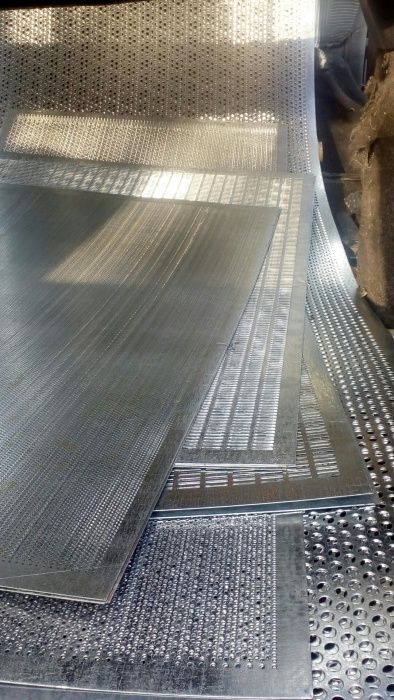 Сито к сепараторам крупорушкам.решета к мельницам. перфорированый лист