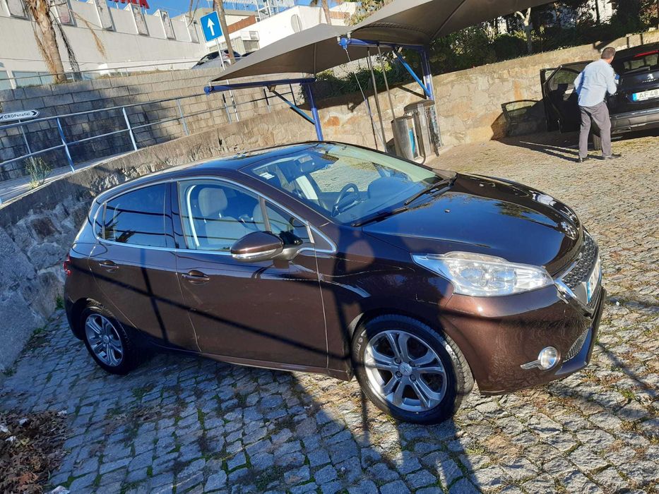Peugeot 208 1.4 HDi Allure