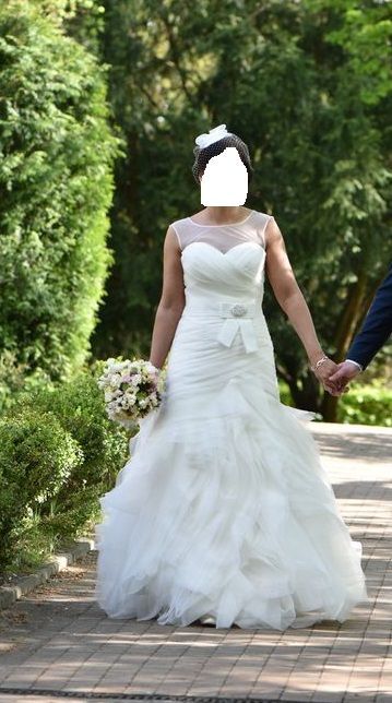 Oryginalna suknia ślubna + koszulka + toczek