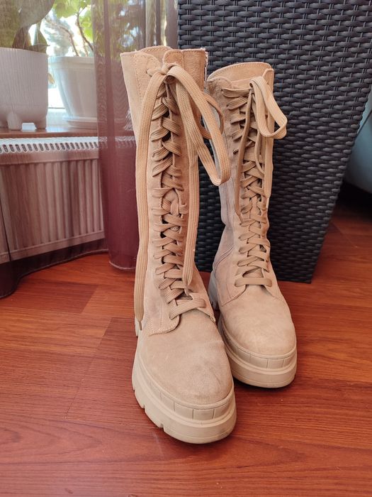 Високі  чоботи-берці  Tamaris