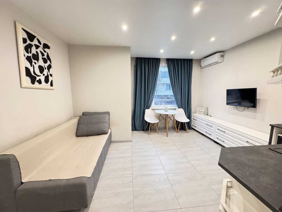 Квартира в біля метро Васильківська