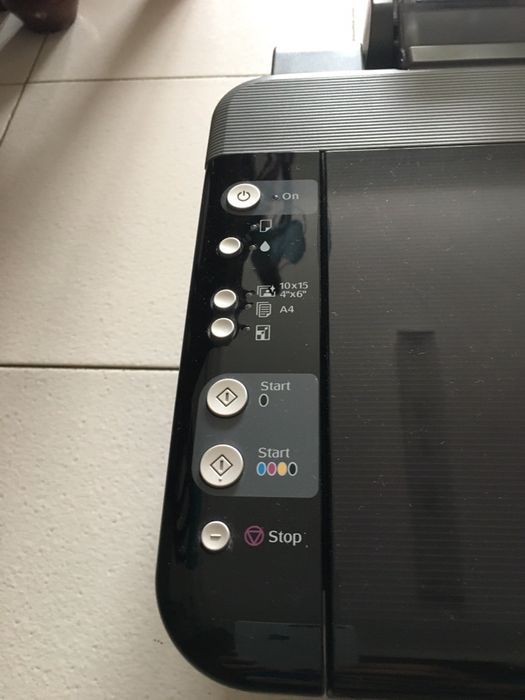 Impressora Epson Stylus multifuncoes Dx4000