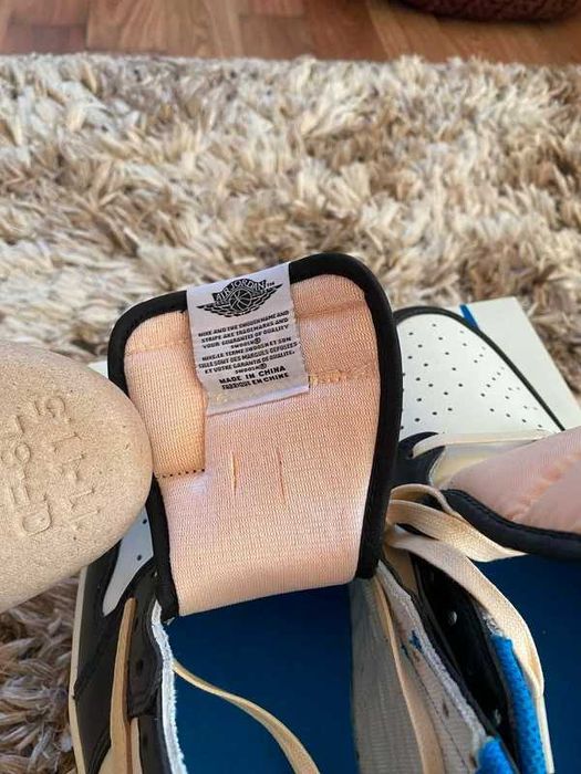 Jordan 1 Retro Travis Scott Cactus Jack R.40