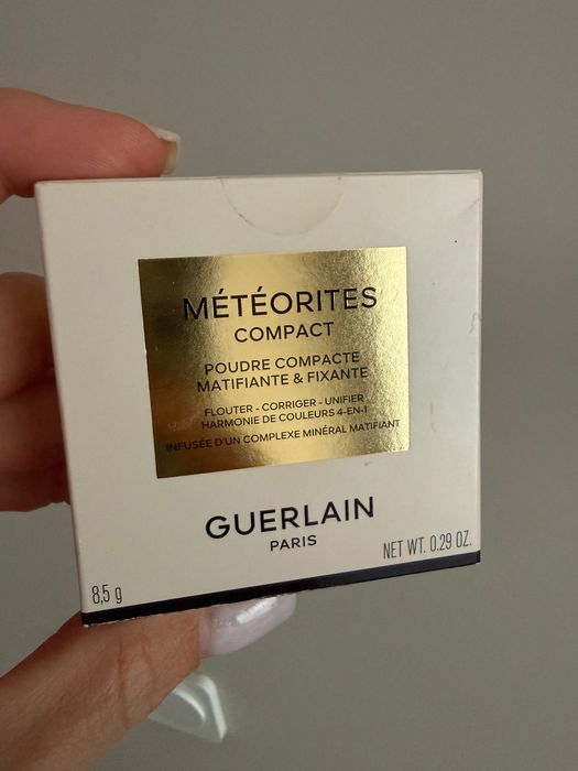 Guerlain Meteorites compact powder (01)