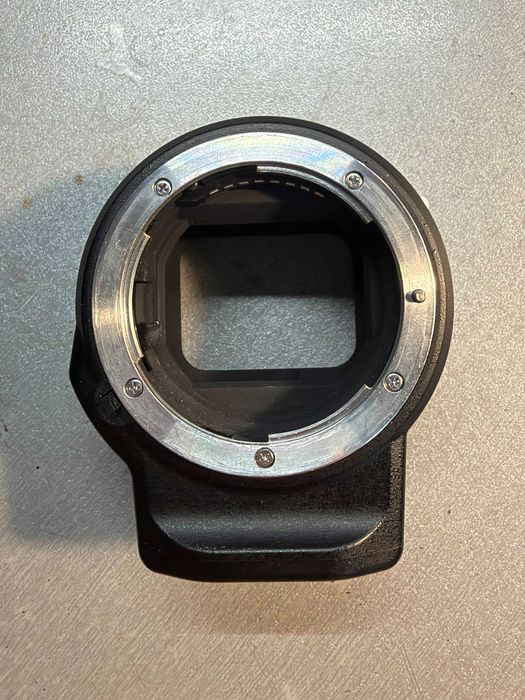 Nikon FTZ адаптер