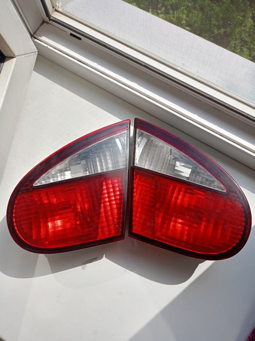 Задние фонари Lanos/Sens крышка богажника (внутренние) Т100